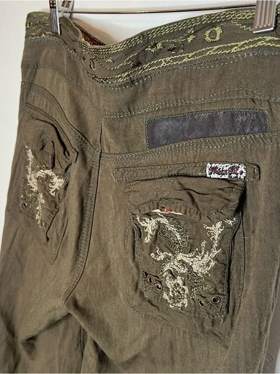 Miss Me Y2K Low Rise Green Embroidered Boho Pants 32/34” Boho Skater Festival - Picture 9 of 16